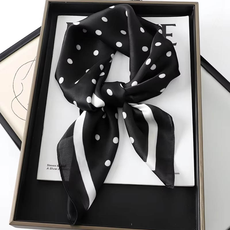 Scarf Silk Square - Luksusowa apaszka damska z jedwabiu, kwadratowe