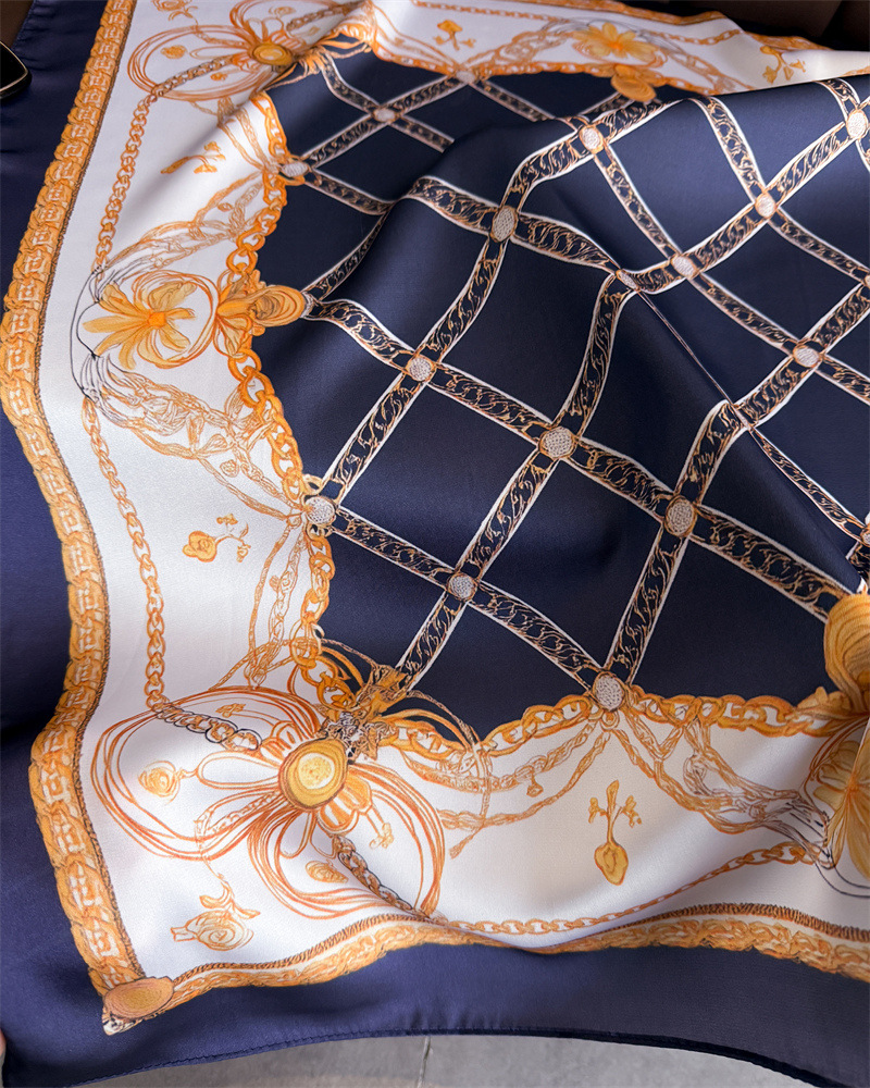 Niebieska Klasyczna Apaszka Je – Silk Neck Scarf recenzja i cena