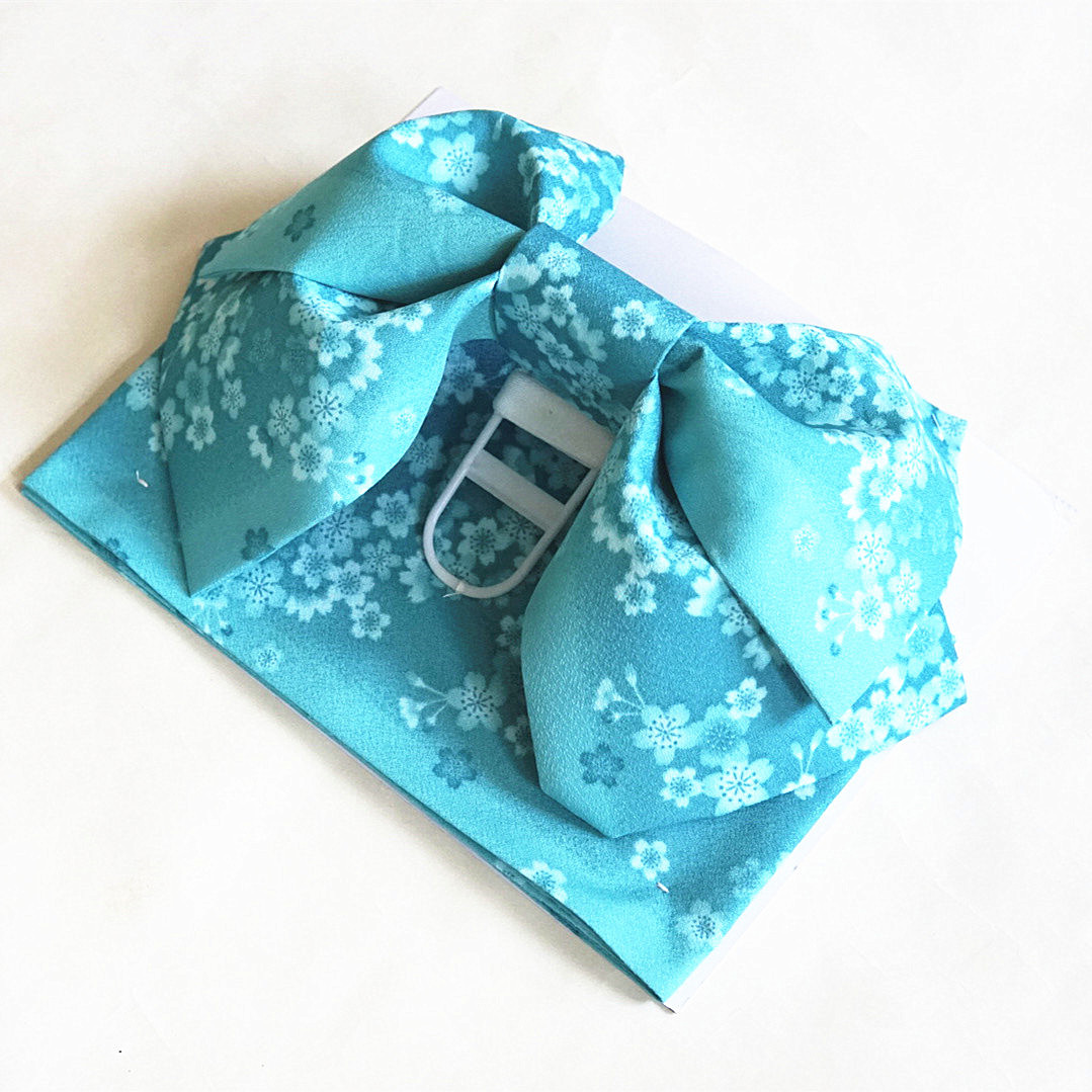 Japoński damski, wielokolorowy – Bow Tie Pre Tied recenzja i cena